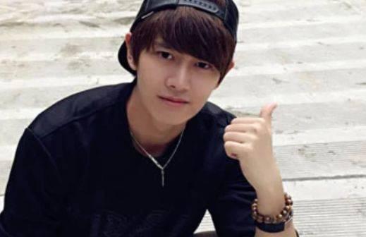 明星任嘉伦吃瓜,揭秘娱乐圈背后的真相