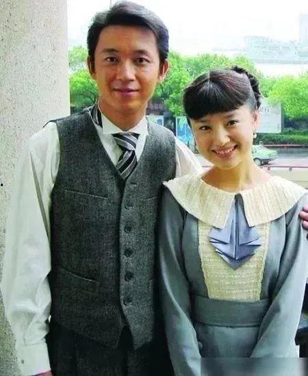 董洁吃大瓜,娱乐圈大瓜背后的真相揭秘